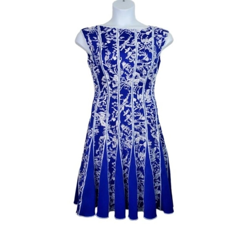 Tadashi Shoji Womens Blue White Floral Embroidered Fit &Flare Dress Size S NWT